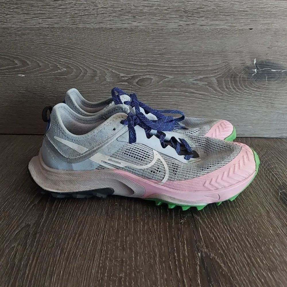 Nike W Air Zoom Terra Kiger 8 Size 7.5 Womens Trail Running Shoe DH0654-500